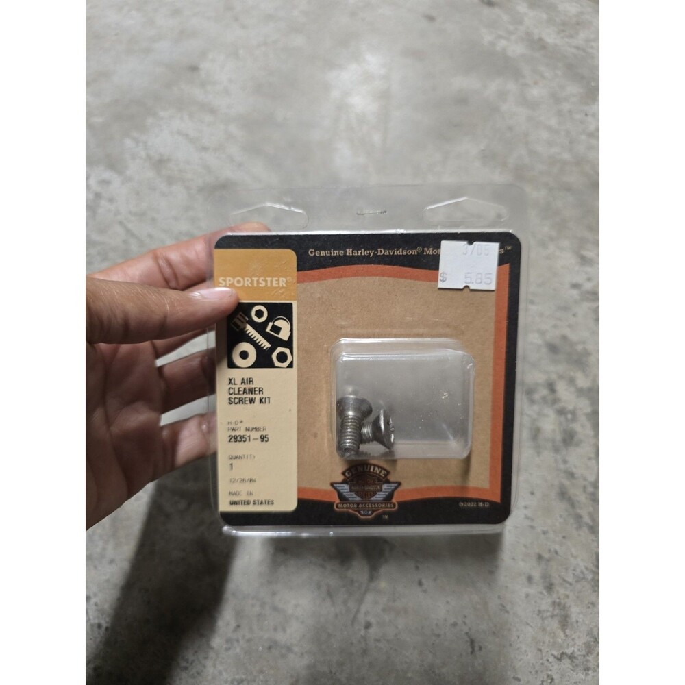 Harley-Davidson Air Cleaner Screws 29351-95 XL NOS OEM
